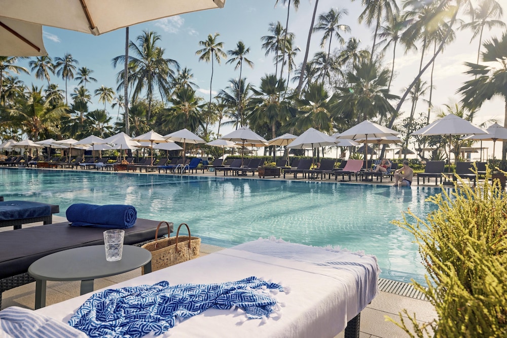TUI BLUE Bahari Zanzibar 64/66