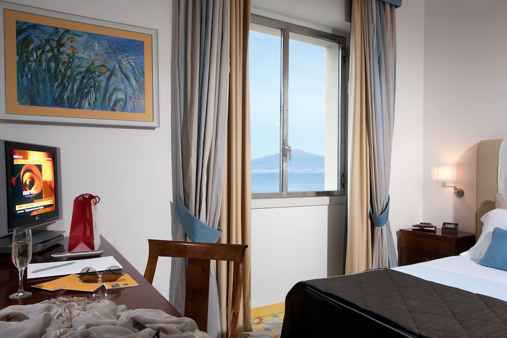 Grand Hotel Angiolieri 31/95
