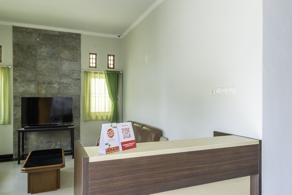 OYO 2072 Wisma Teratai 21/29