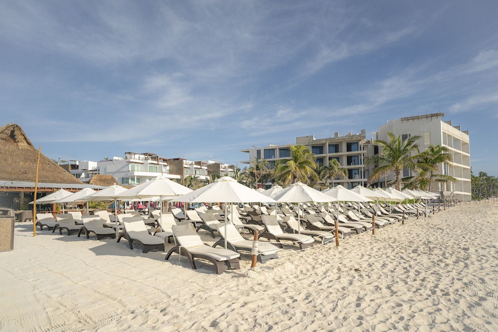 Mar Azul Suites 58/67