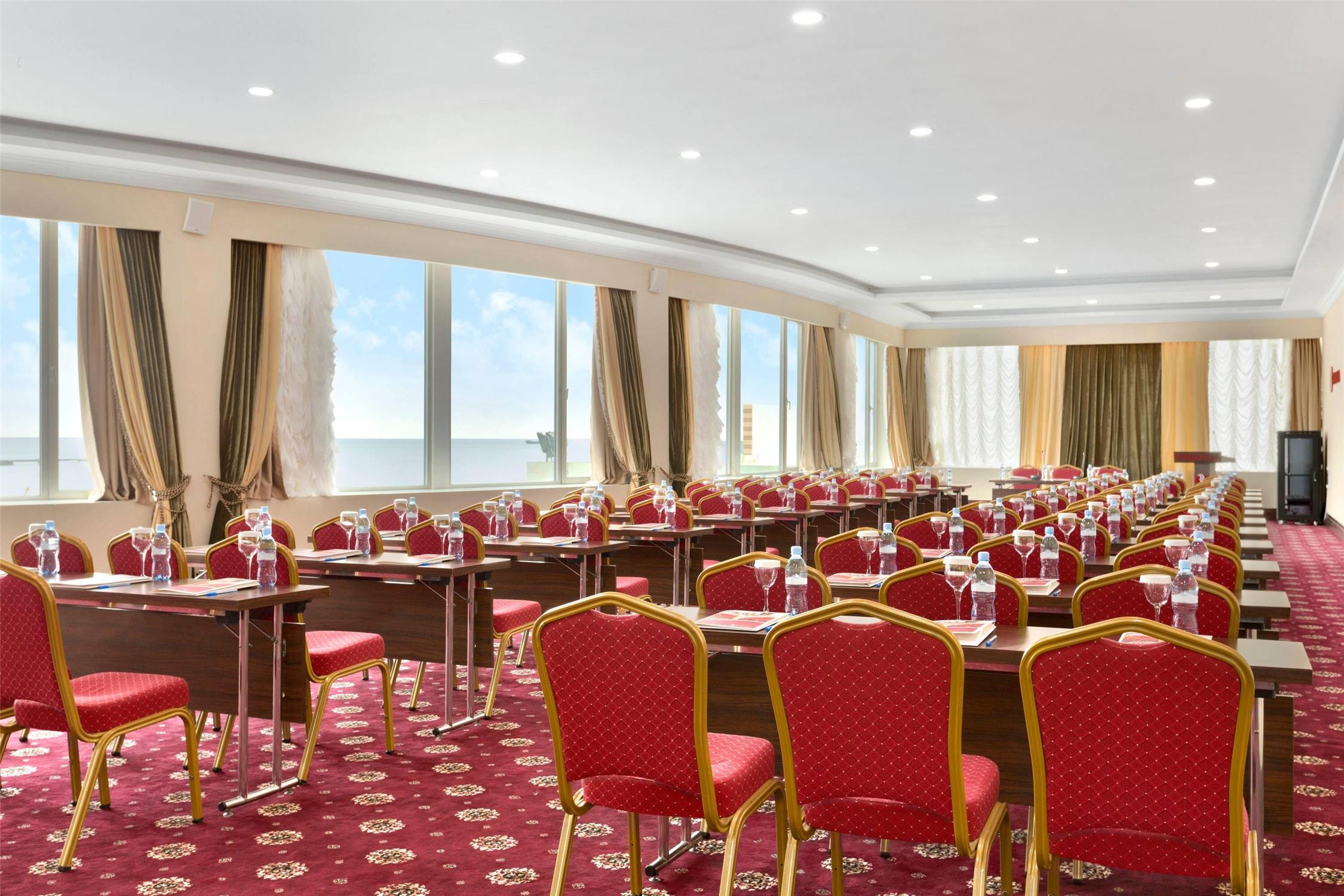 Ramada by Wyndham Baku 49/59