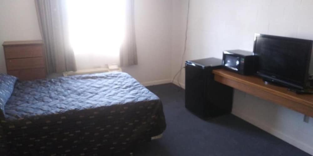 Guest Lodge 45/70