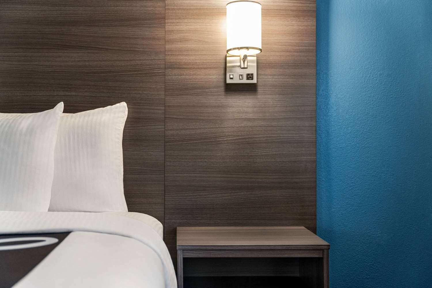 La Quinta Inn Suites Round Rock North 18/41
