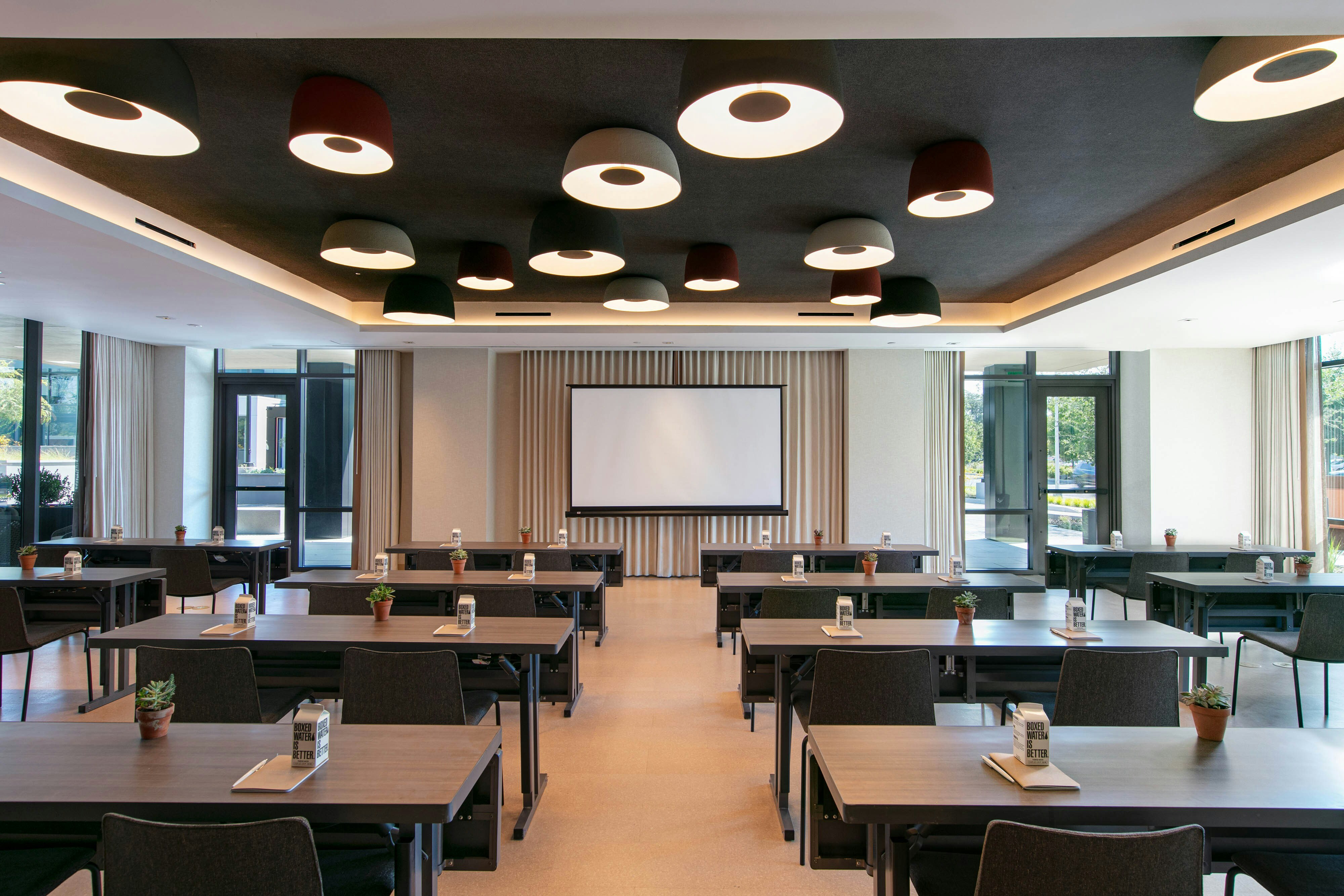 Hotel Citrine, Palo Alto, a Tribute Portfolio Hotel 47/48
