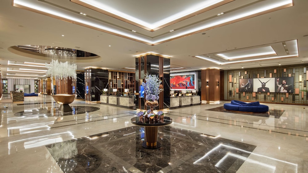 Hilton Istanbul Maslak 61/82