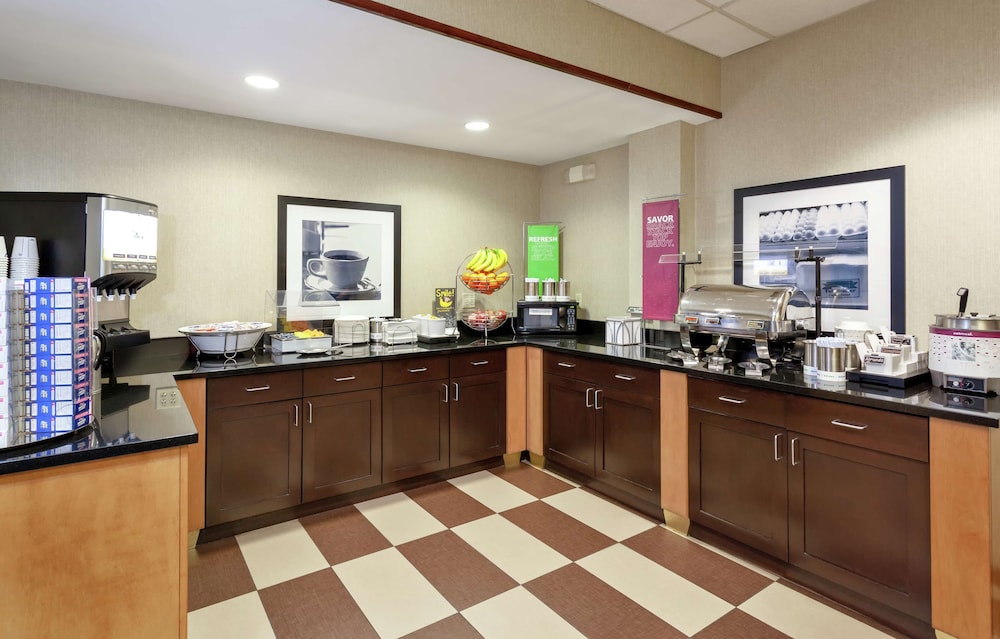 Hampton Inn Melbourne 6/27