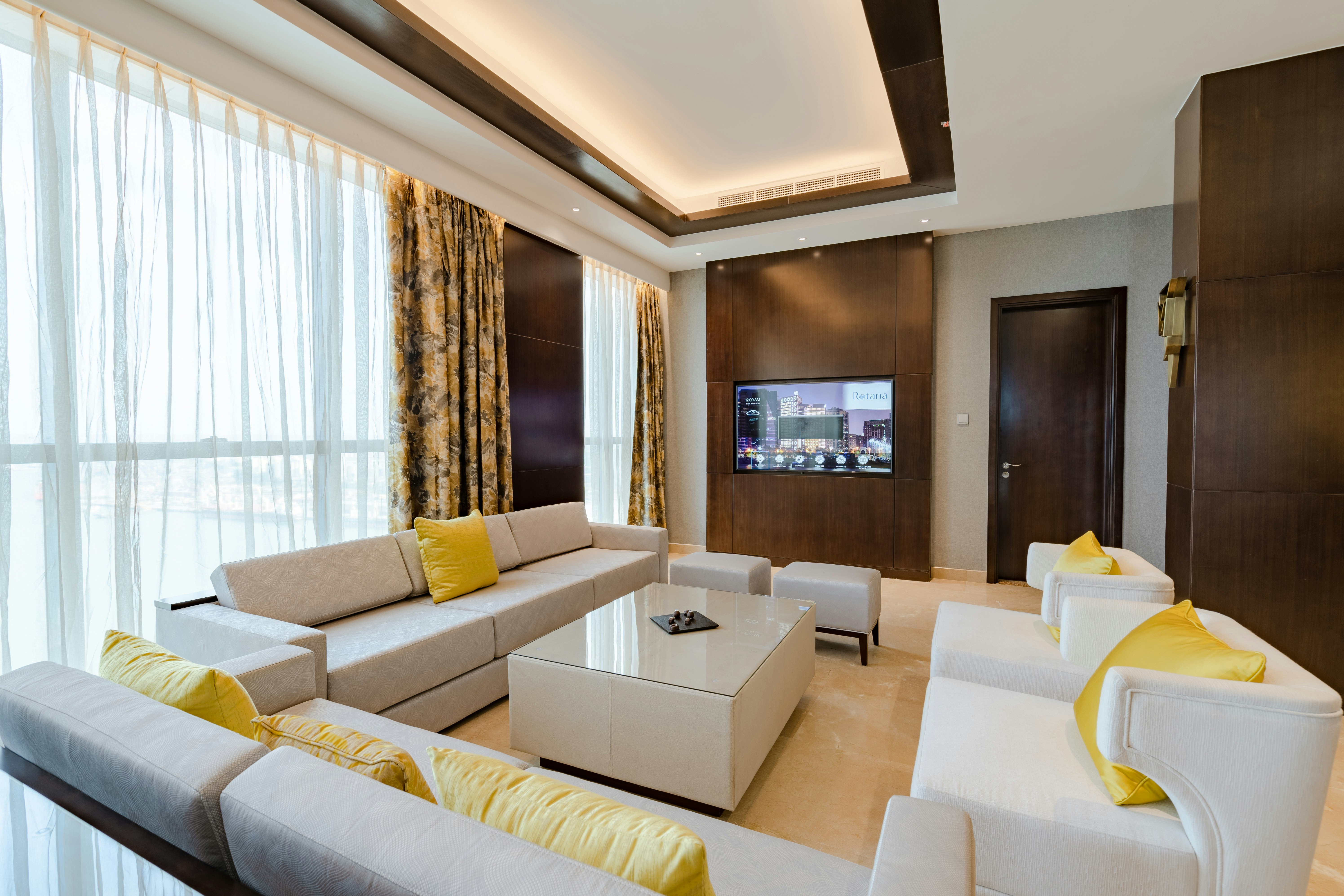 Johari Rotana 33/66
