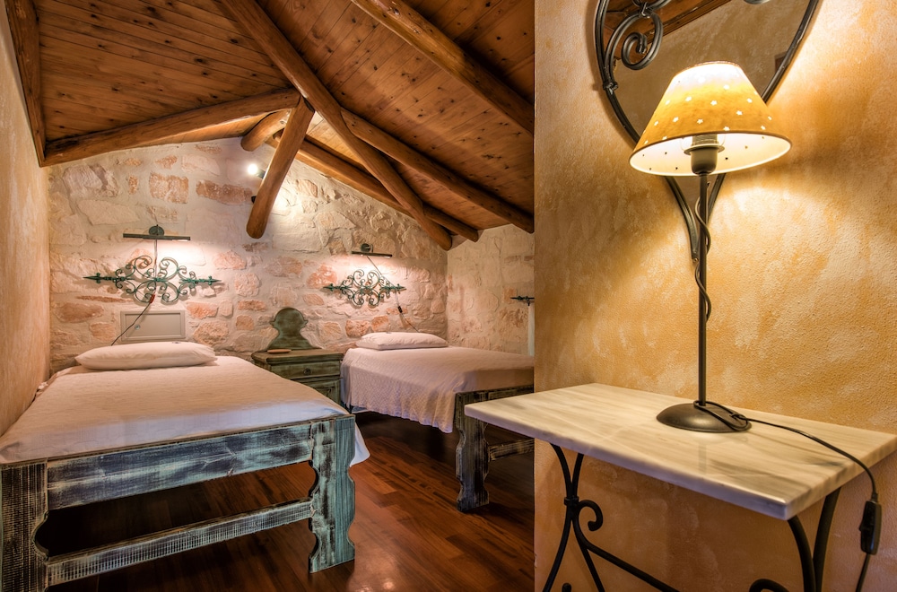 Nobelos Boutique Hotel 22/50