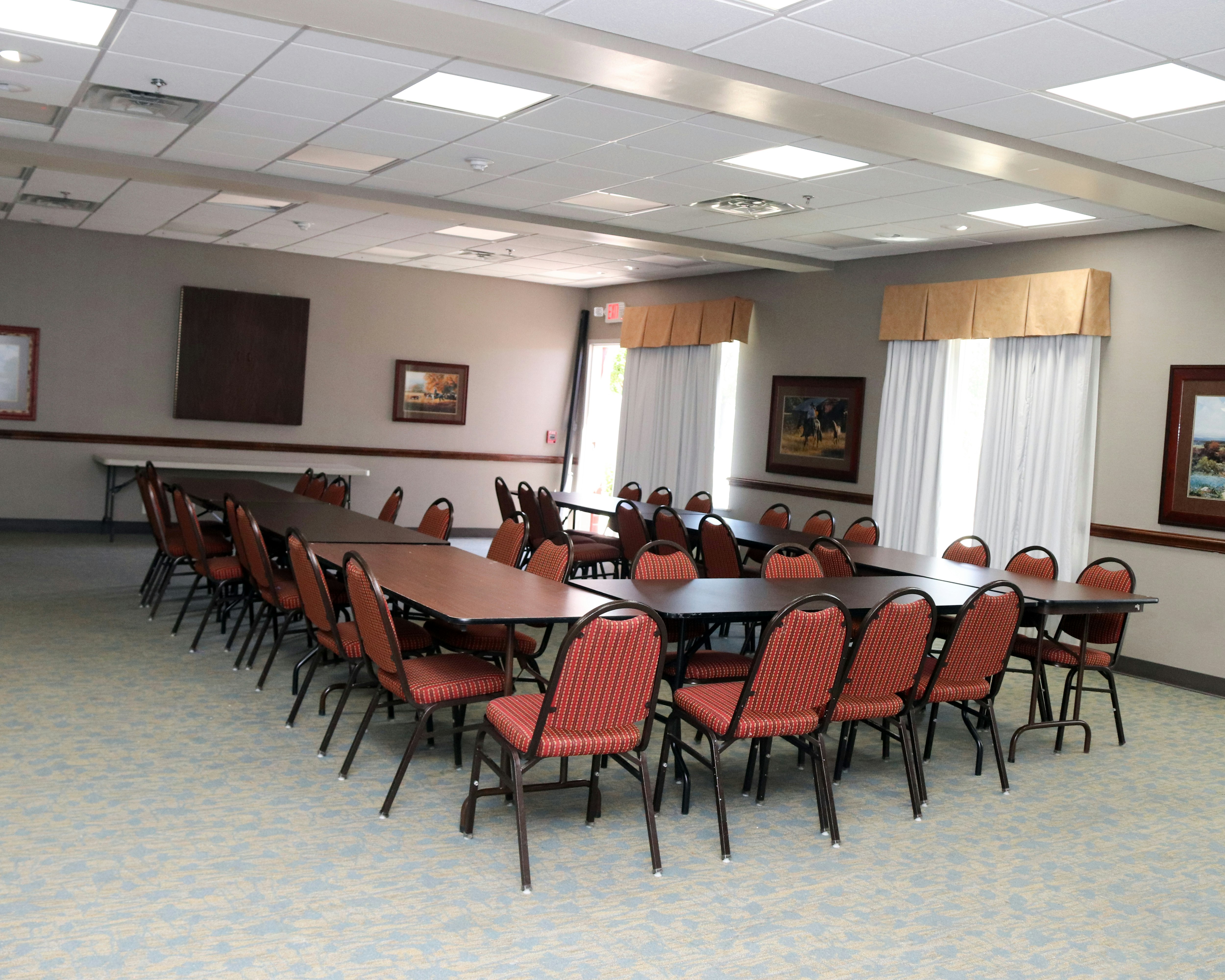 Hampton Inn And Suites Stephenville 30/40