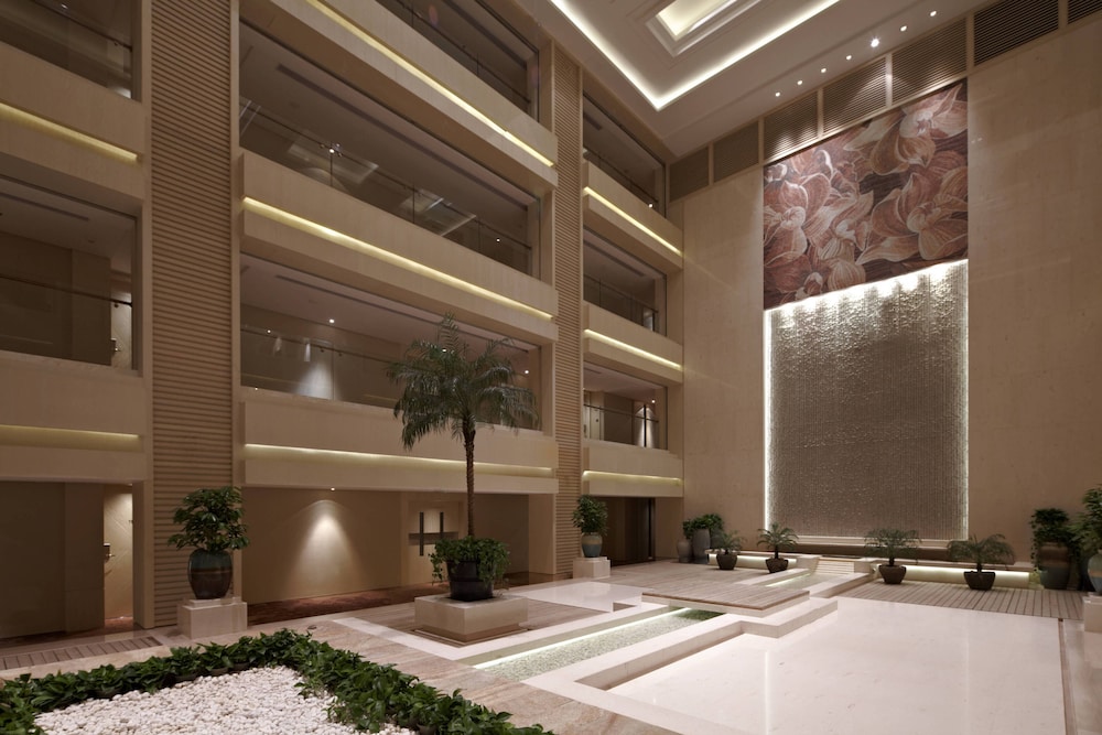 Guangzhou Marriott Hotel Tianhe 1/47