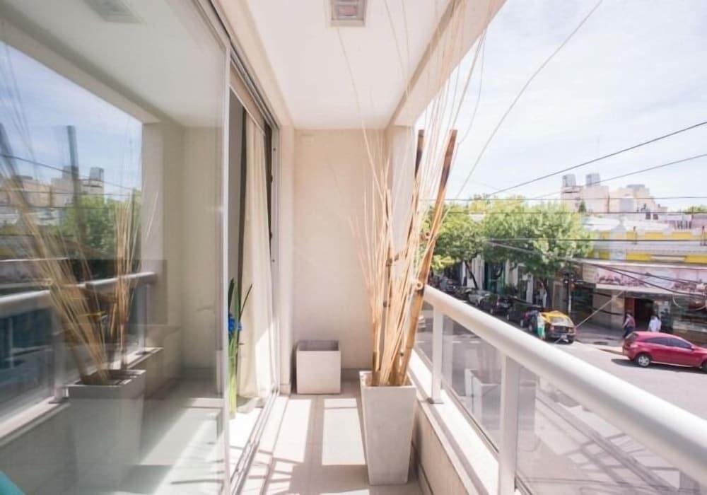 Soho Luxury Suites 75/99