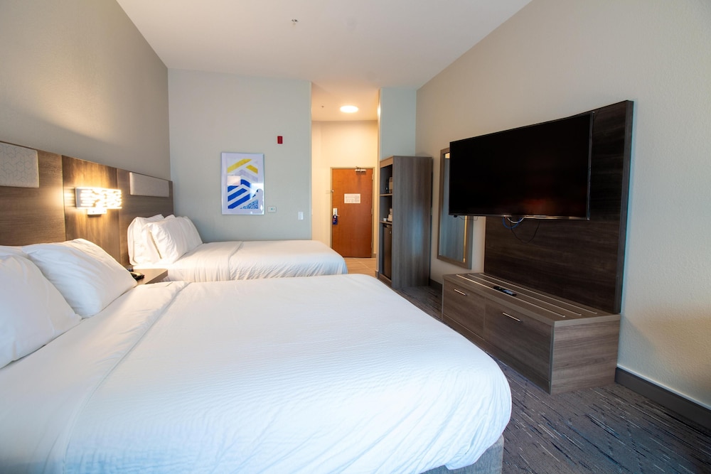 Holiday Inn Express Leland - Wilmington Area 27/71