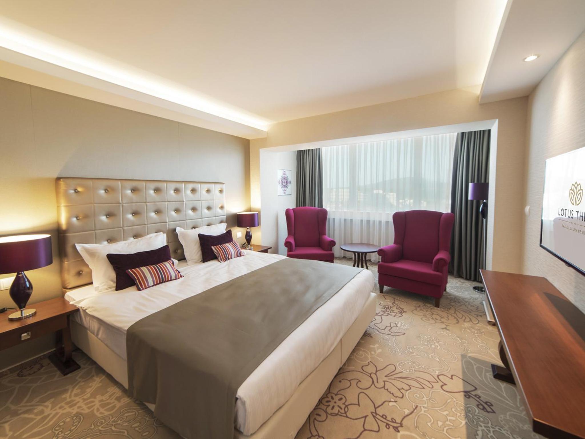 Lotus Them Spa Luxury Resort 9/50