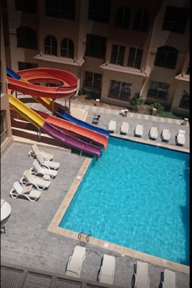 Bosque Hotel and Aqua Park 56/58