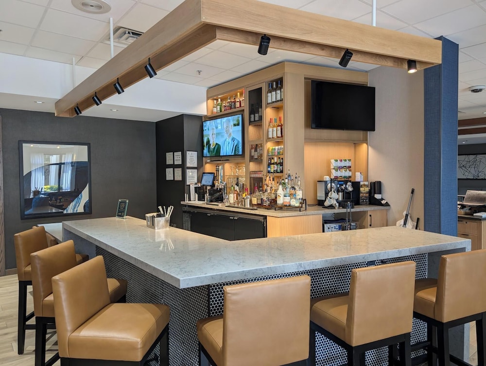 Hyatt Place Sterling Dulles Airport North 41/59