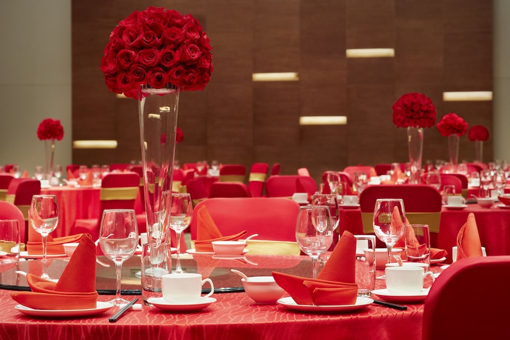 Aloft Dongguan Dynamic Town 44/48
