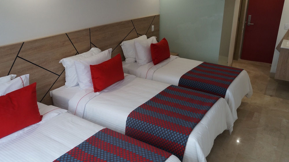 Obo Hotel 8/40