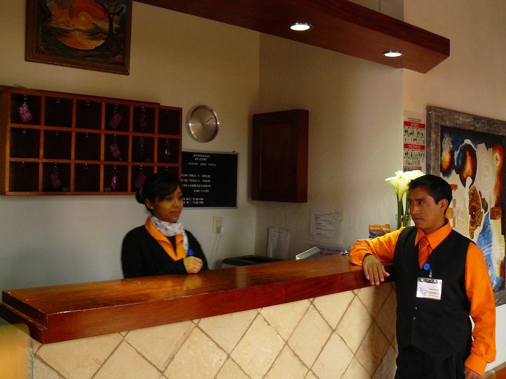 Axkan Arte Hotel 10/57