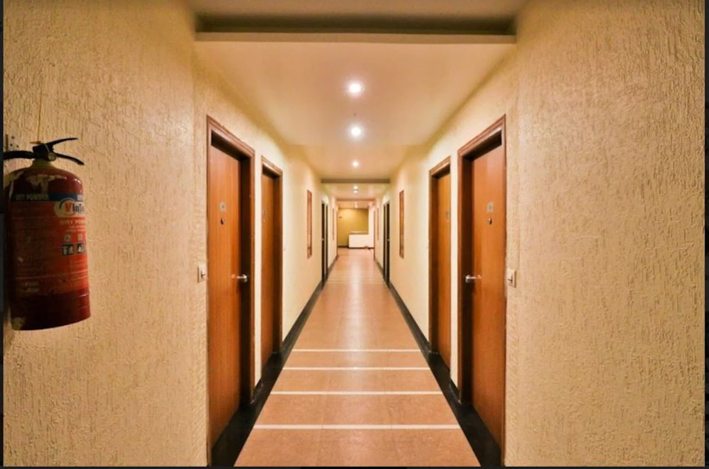 HOTEL BALA REGENCY 19/27