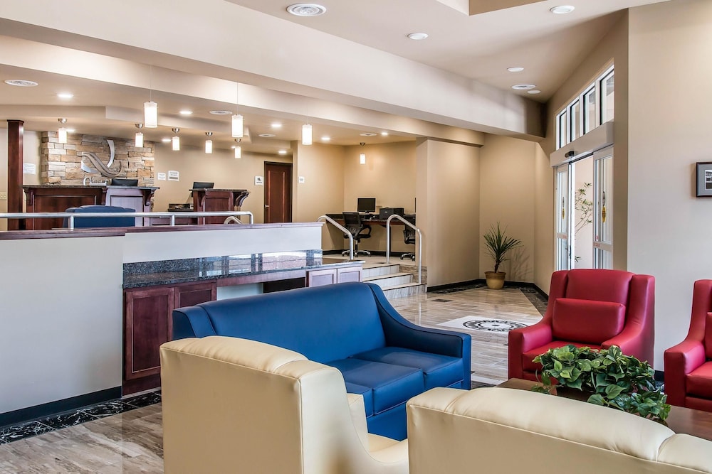 Quality Inn & Suites Houghton Downtown 31/50