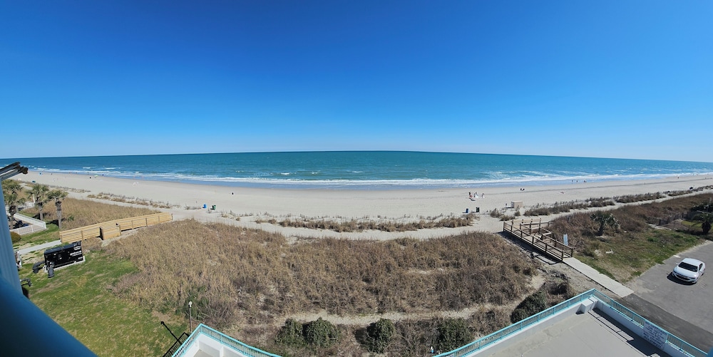 Southern Breeze Oceanfront 56/61