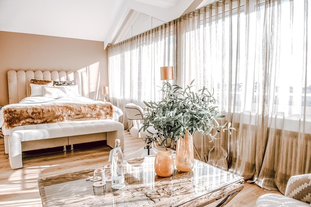 Hotel Concorde 28/50