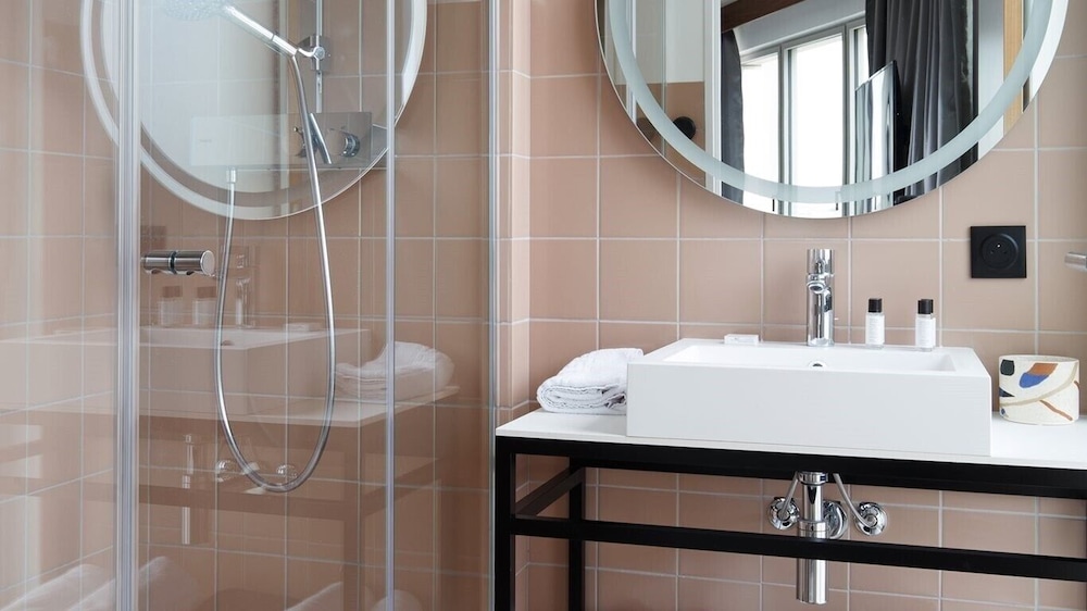JOST Hotel Montpellier Centre St Roch 54/58