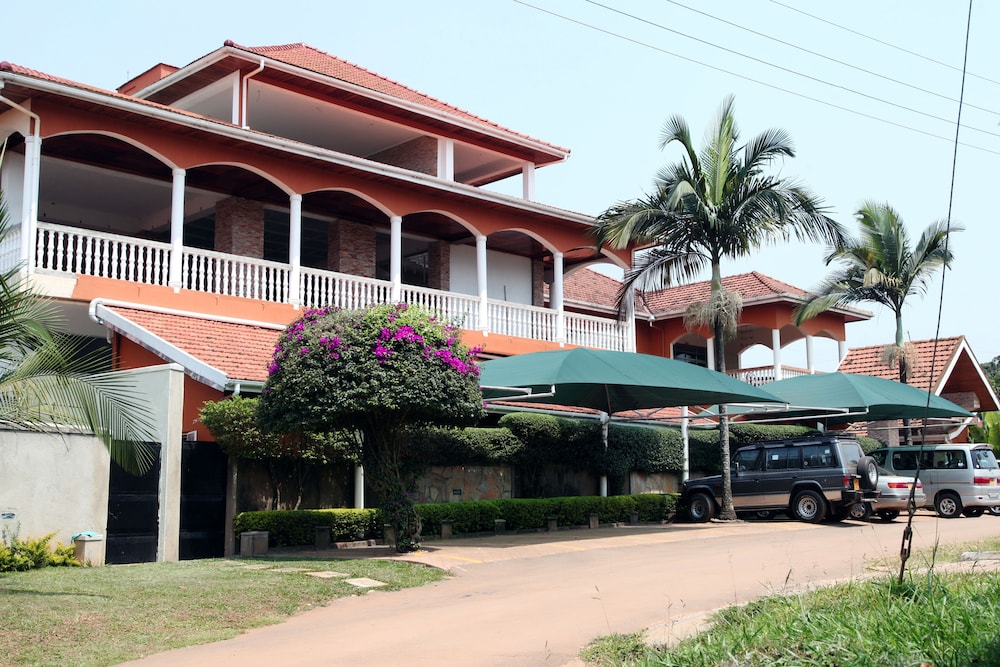 Airport View Hotel 1/50