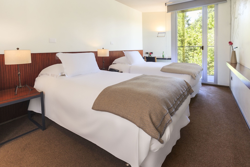 STANDARD, DOUBLE BED