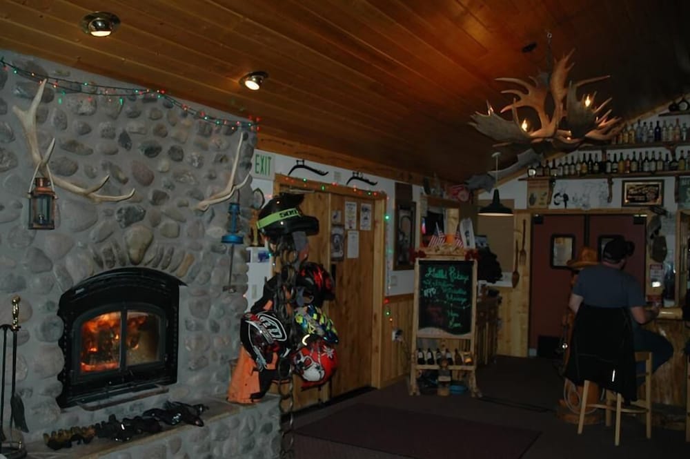 Lava Mountain Lodge 54/69