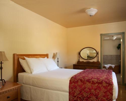 Reynolds Hotel 4/21