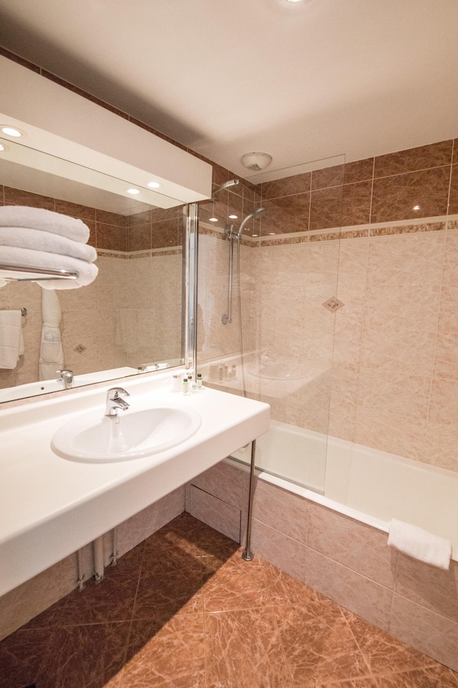 Cannes Croisette Prestige Apparthotel 47/50