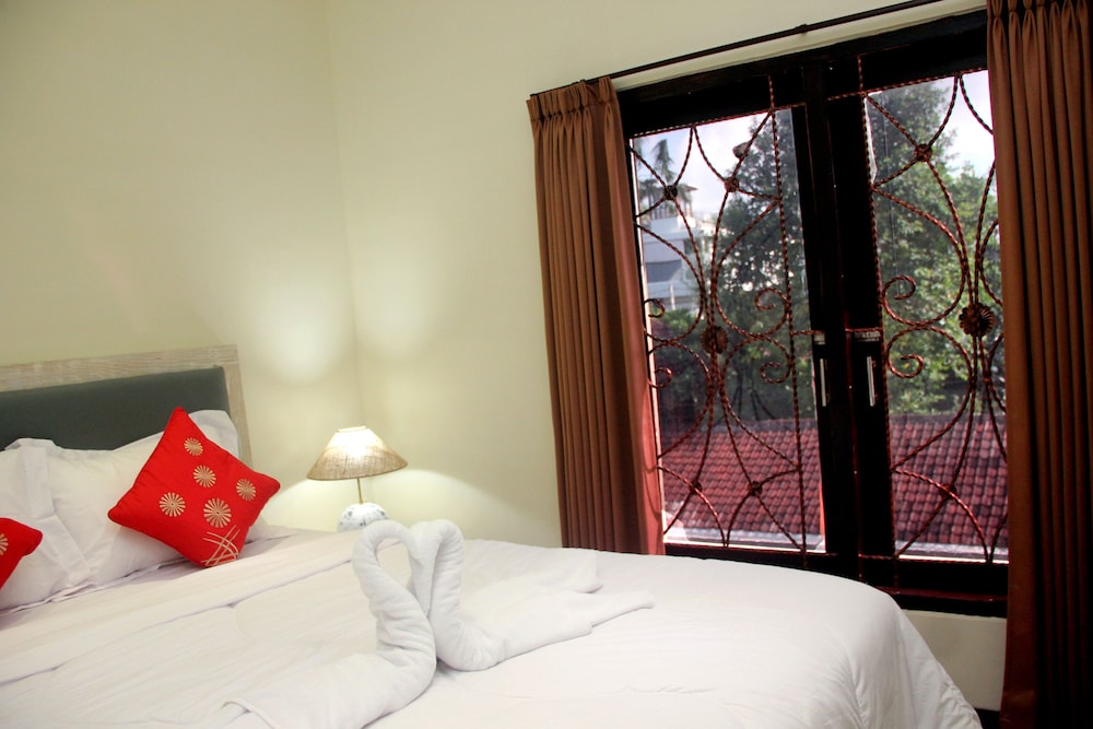 Ala Hostel 13/40