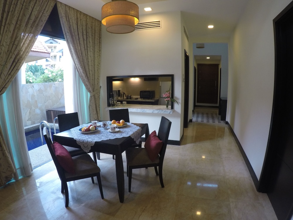 Sabah Beach Villas Suites 44/63