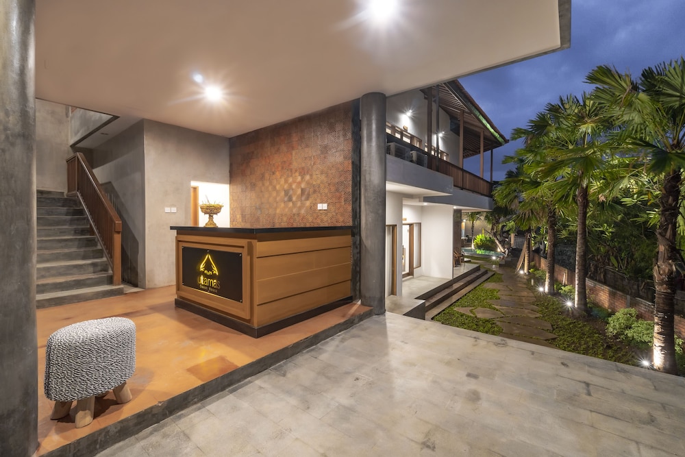 Utamas Keramas Villa 8/50