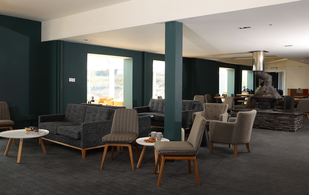 Isles of Glencoe Hotel 38/57