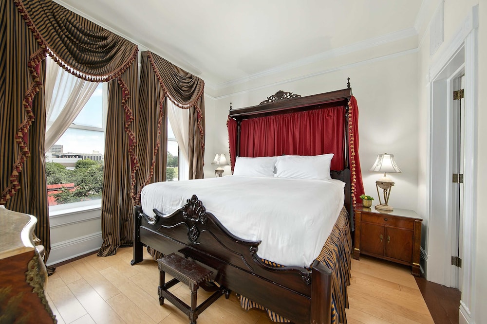 The Fairmount Hotel 29/55