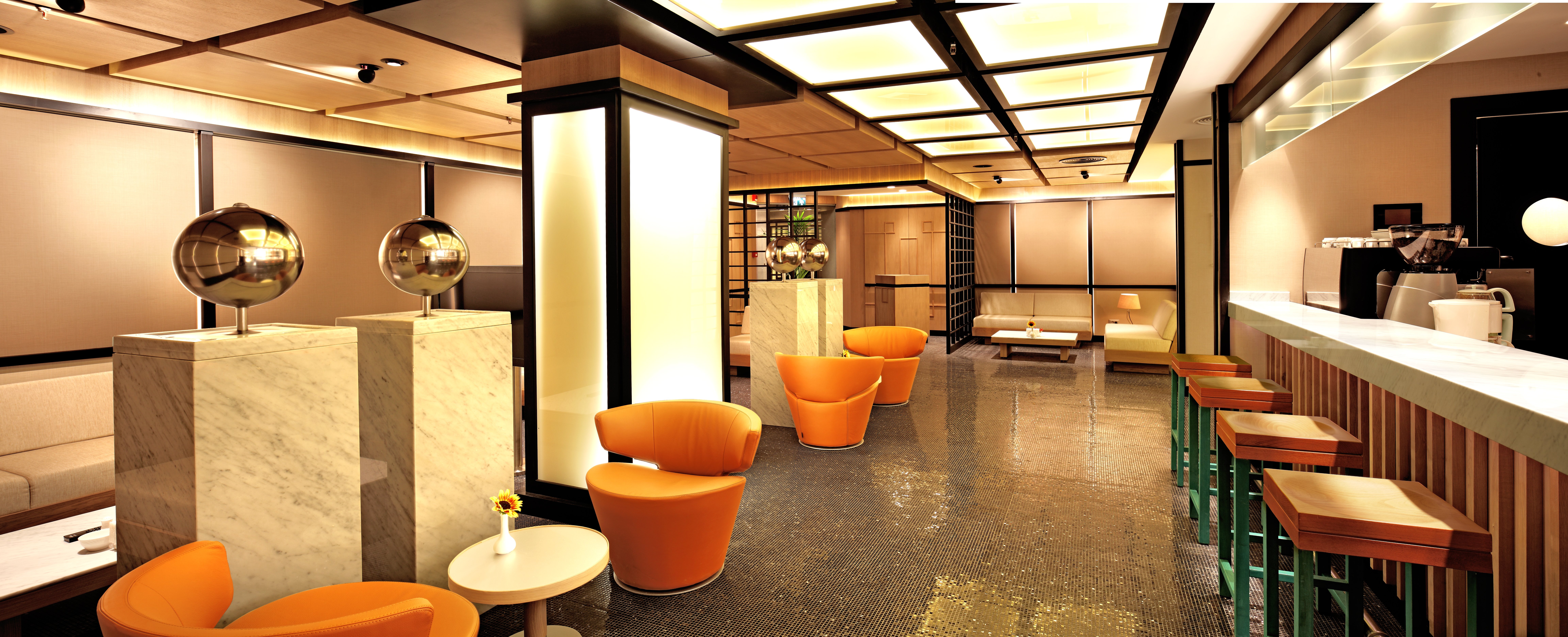 Anthill Suites 7/56