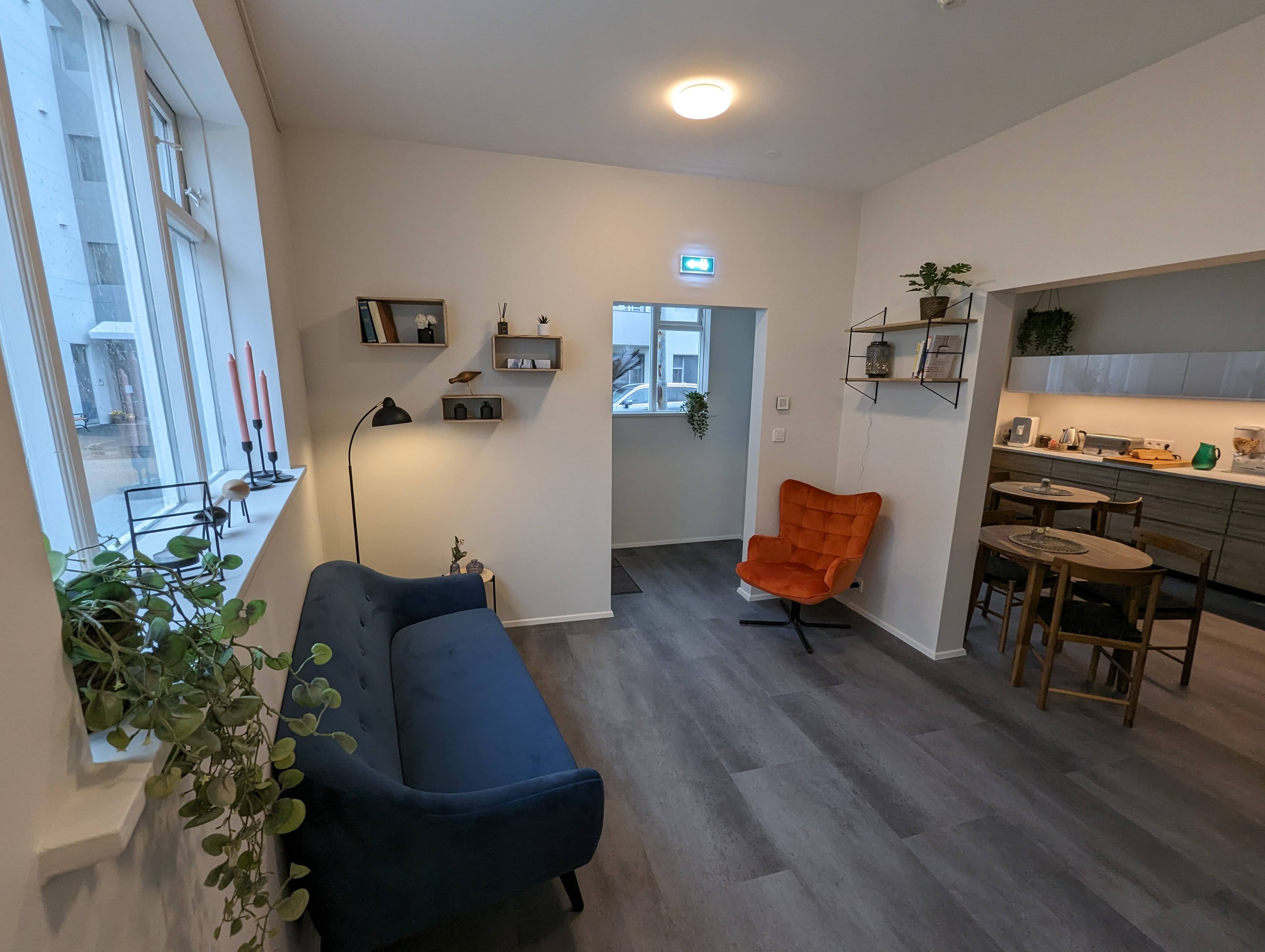 The Isafjordur Inn 15/24