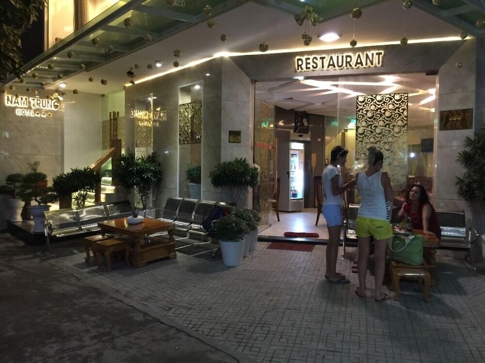 Art Deluxe Hotel 39/60