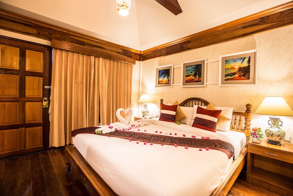 Lamai Coconut Beach Resort 30/65