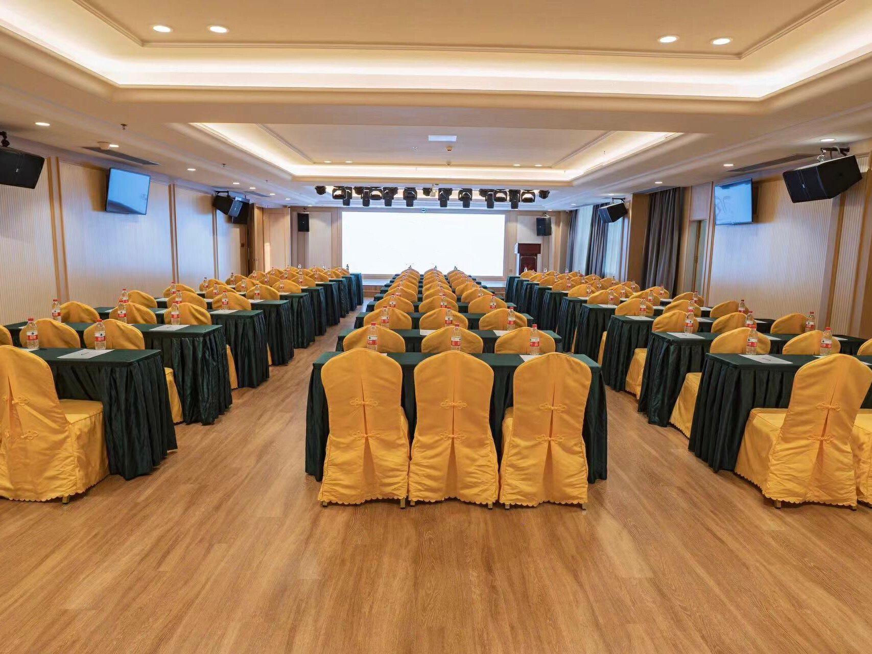 Vienna International Hotel (Dongguan Shipai Ecological Park) 27/33
