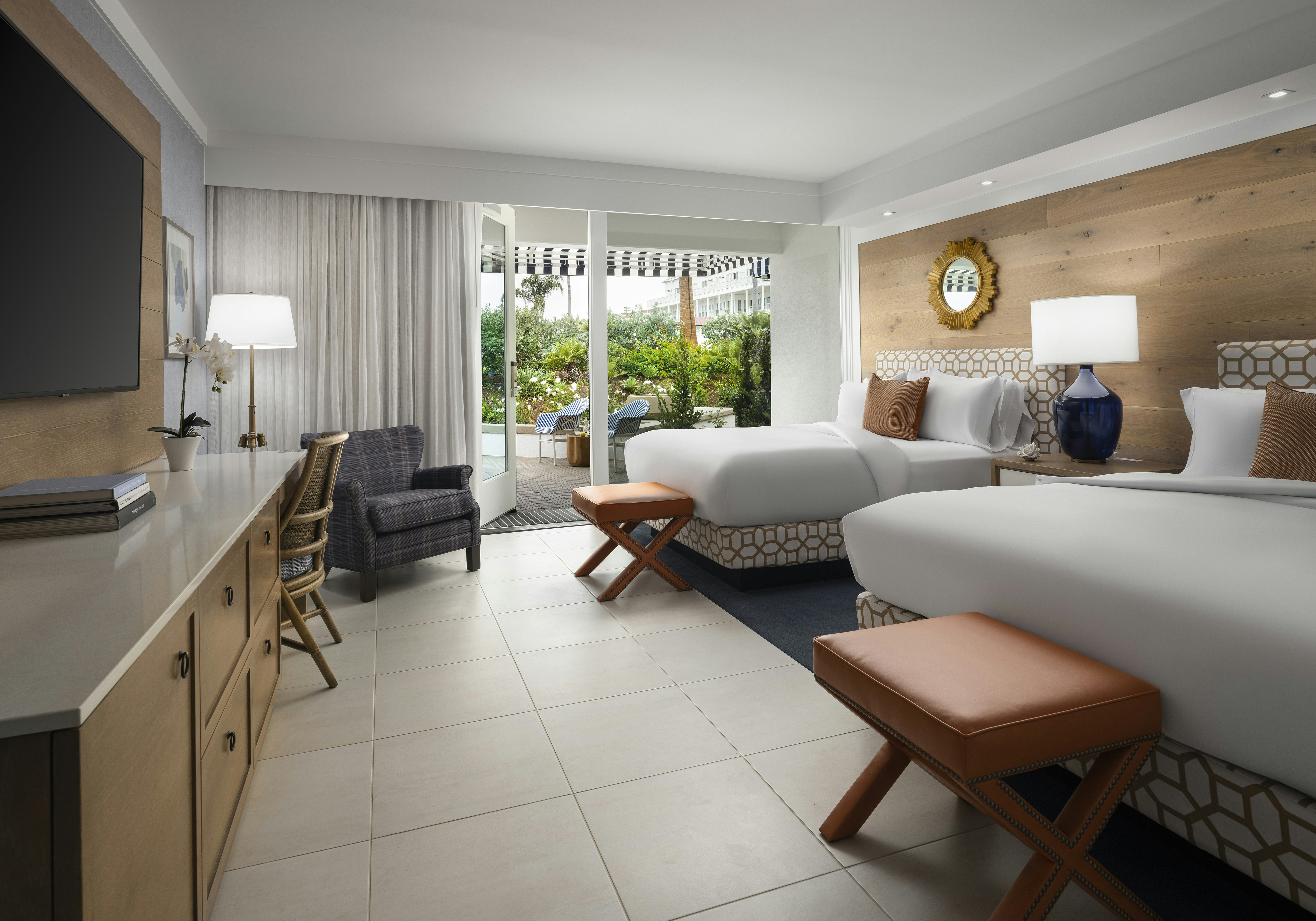 Resort, Cabana, 2 Queen Beds, Accessible