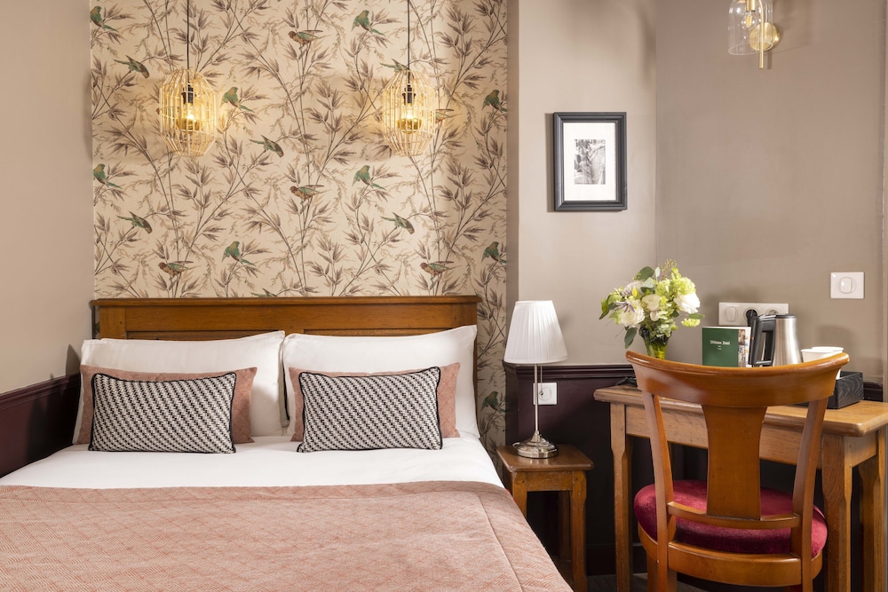 WELCOME HOTEL 25/57