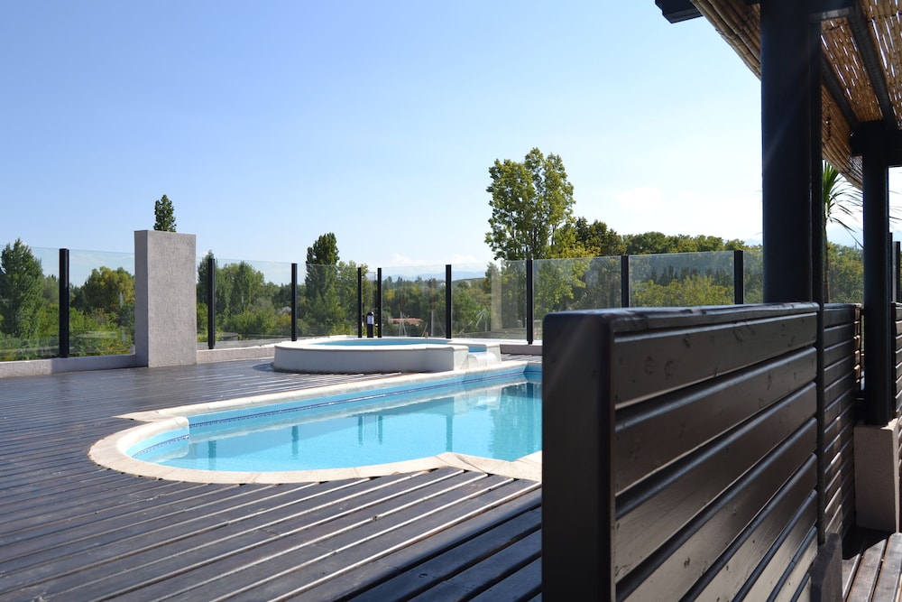 Plaza Paradiso Petit Hotel 38/62