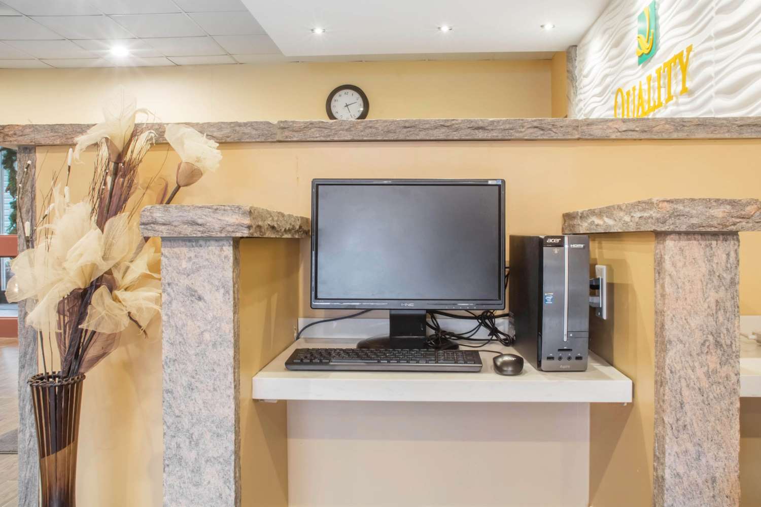 Quality Inn Bracebridge, On 18/22