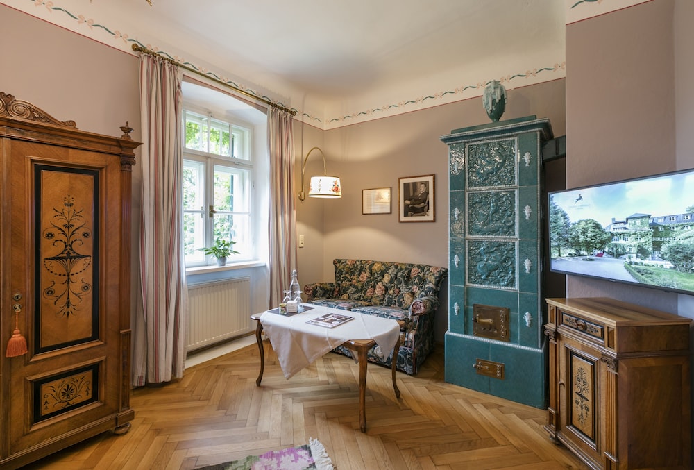 Hotel Landhaus zu Appesbach 14/50