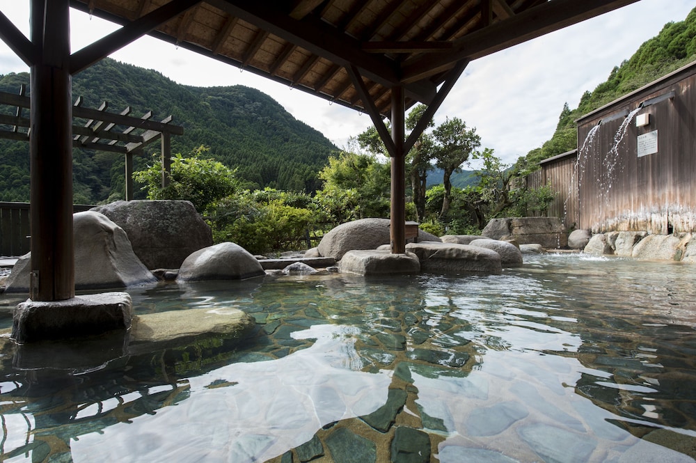 Furuyu Onsen ONCRI 26/49
