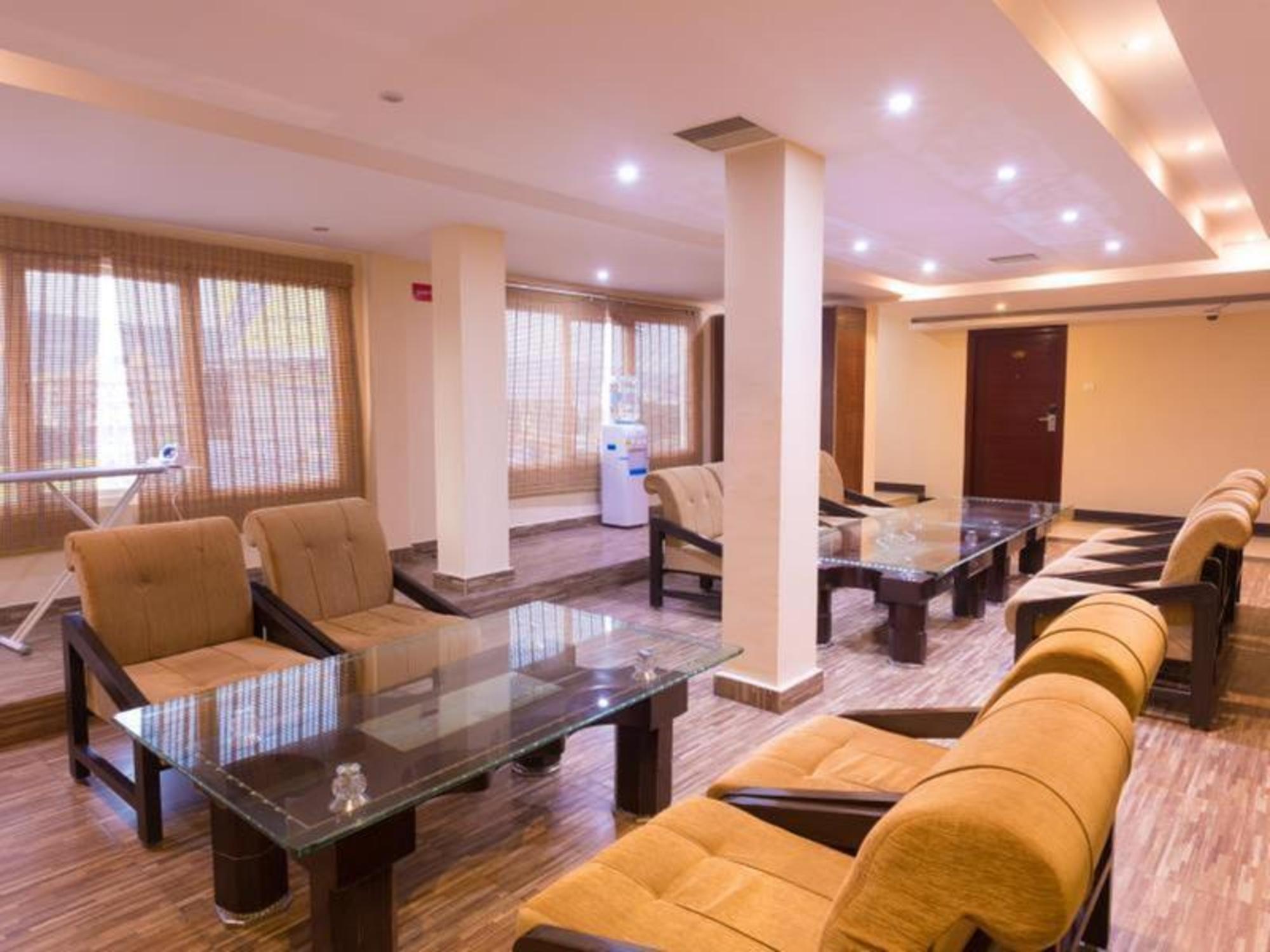 MG Hotel Udayee International 13/25