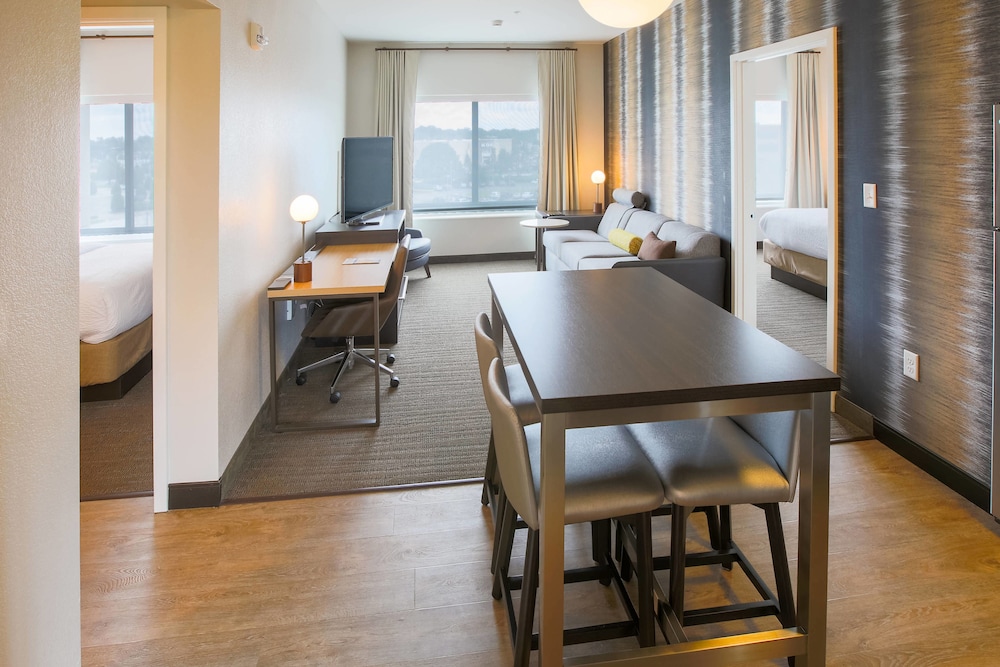 Residence Inn By Marriott Louisville East/Oxmoor 39/48